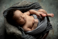 Newborn-photos-ivory-lamb-photography02